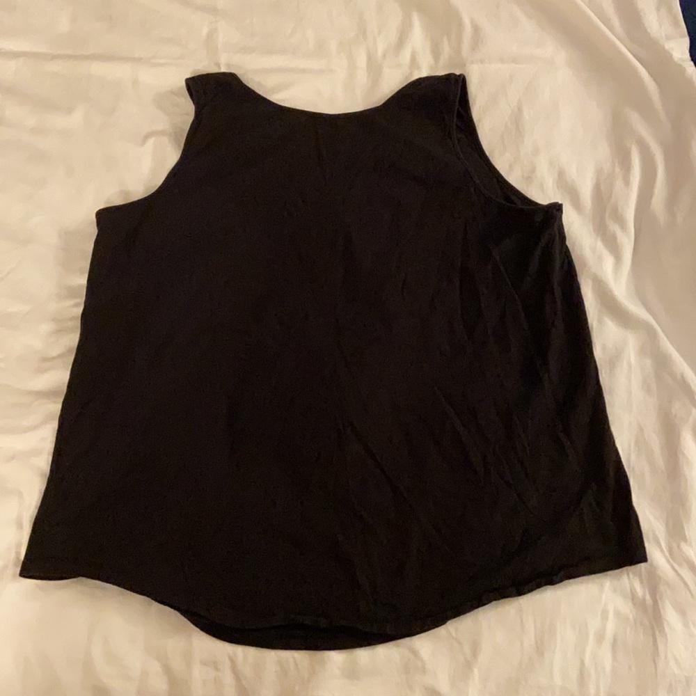 Flowy tank tops - Picture 3 of 9